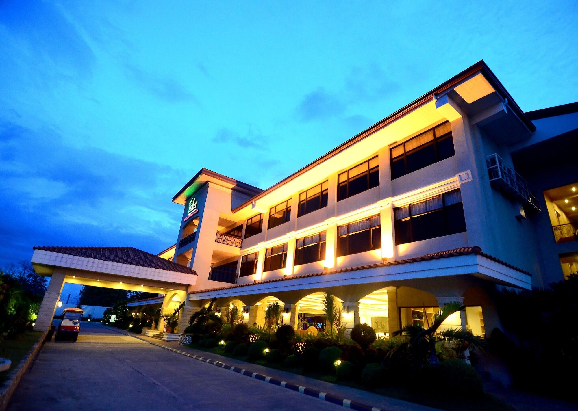 Mactan Isla Resort Lapu-Lapu City Dış mekan fotoğraf